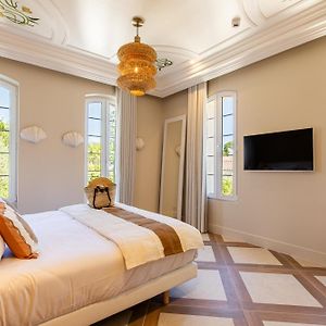 Camera con letto king size